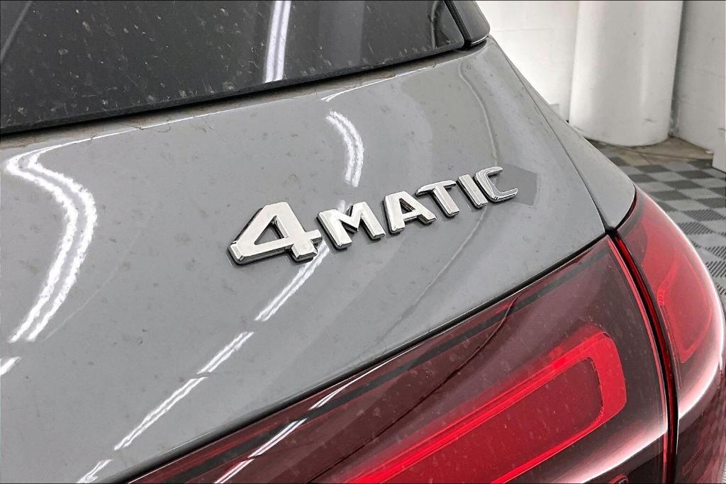 new 2026 Mercedes-Benz GLE 450 car, priced at $81,030