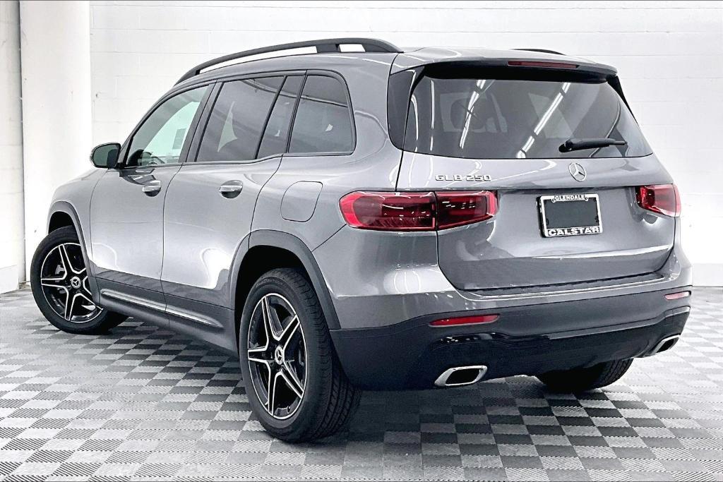new 2026 Mercedes-Benz GLB 250 car, priced at $46,135