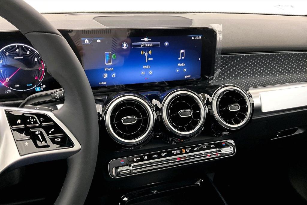 new 2026 Mercedes-Benz GLB 250 car, priced at $47,040