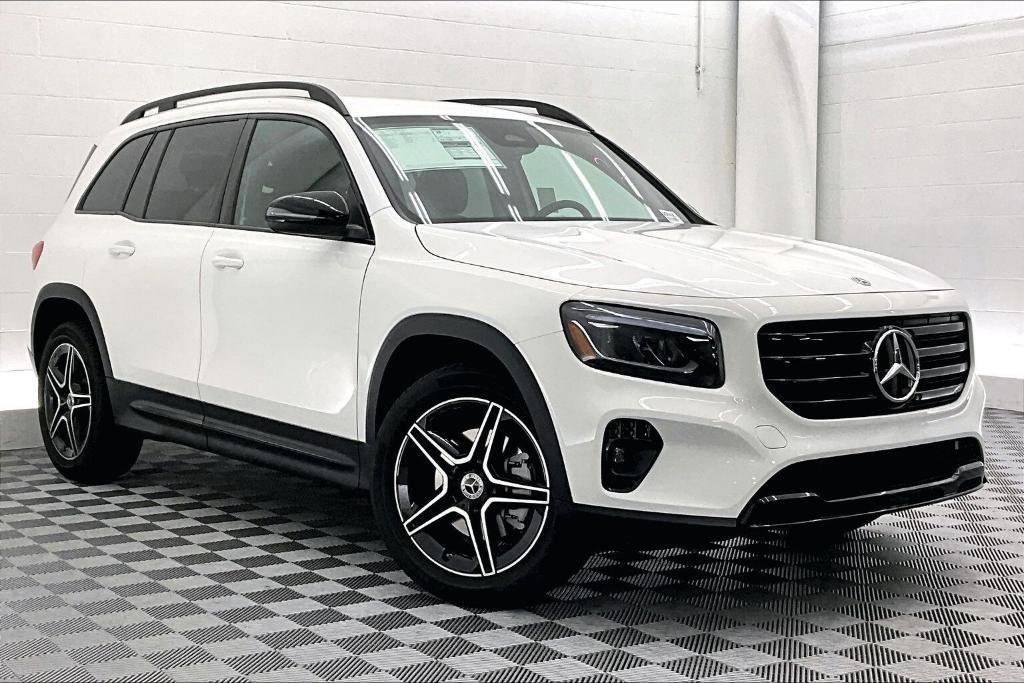 new 2026 Mercedes-Benz GLB 250 car, priced at $45,785