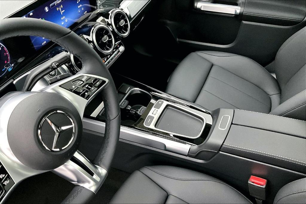 new 2026 Mercedes-Benz GLB 250 car, priced at $48,635