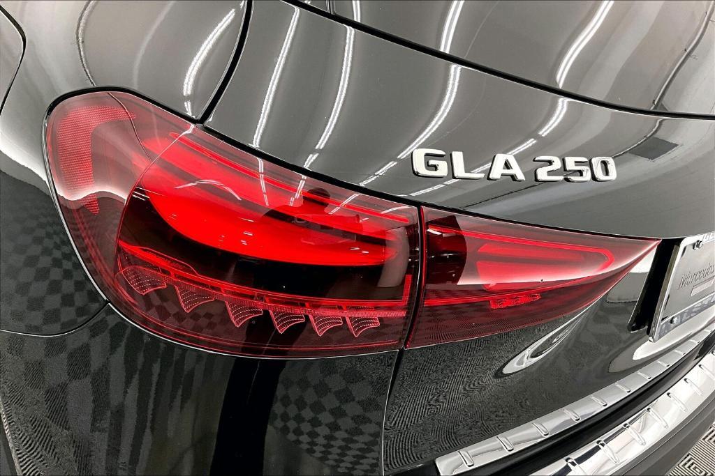 new 2025 Mercedes-Benz GLA 250 car, priced at $45,845