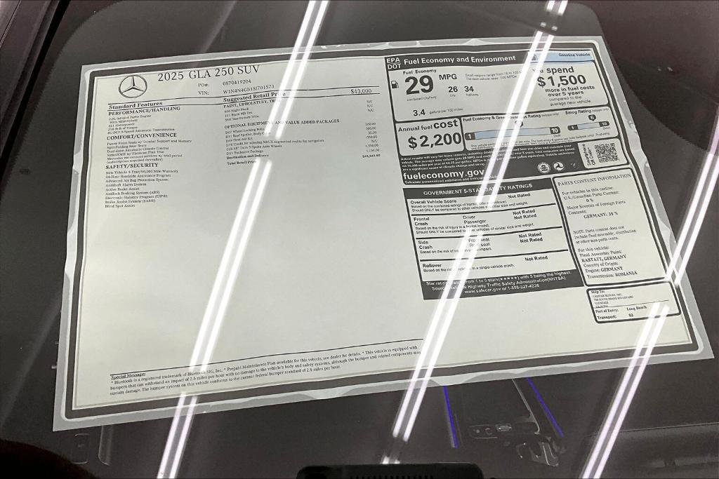 new 2025 Mercedes-Benz GLA 250 car, priced at $45,845