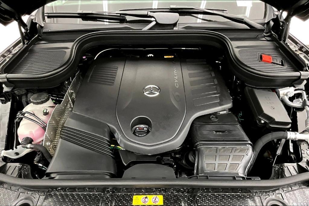 new 2026 Mercedes-Benz GLE 450 car, priced at $78,995
