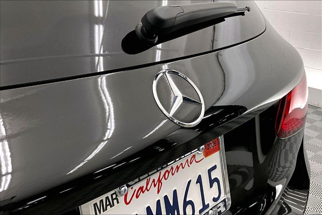 used 2022 Mercedes-Benz GLC 300 car, priced at $27,888