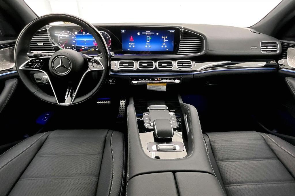 new 2026 Mercedes-Benz GLS 580 car, priced at $123,370