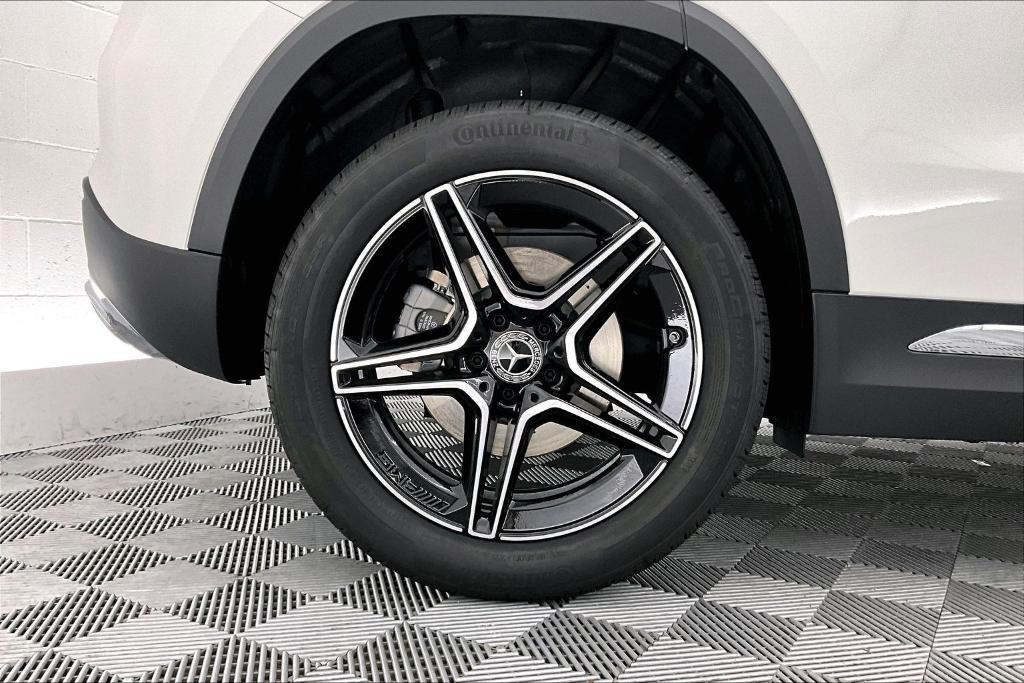 new 2026 Mercedes-Benz GLA 250 car, priced at $45,210