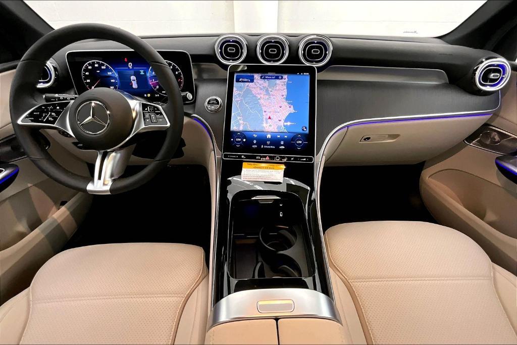 new 2025 Mercedes-Benz GLC 300 car, priced at $54,735