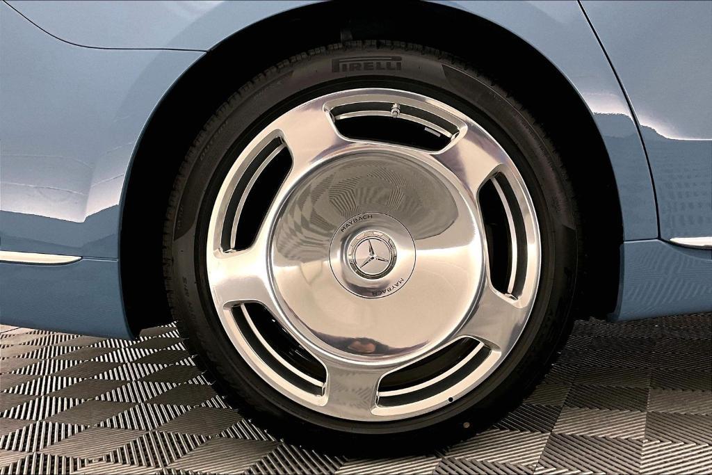 new 2026 Mercedes-Benz Maybach S 580 car, priced at $249,435