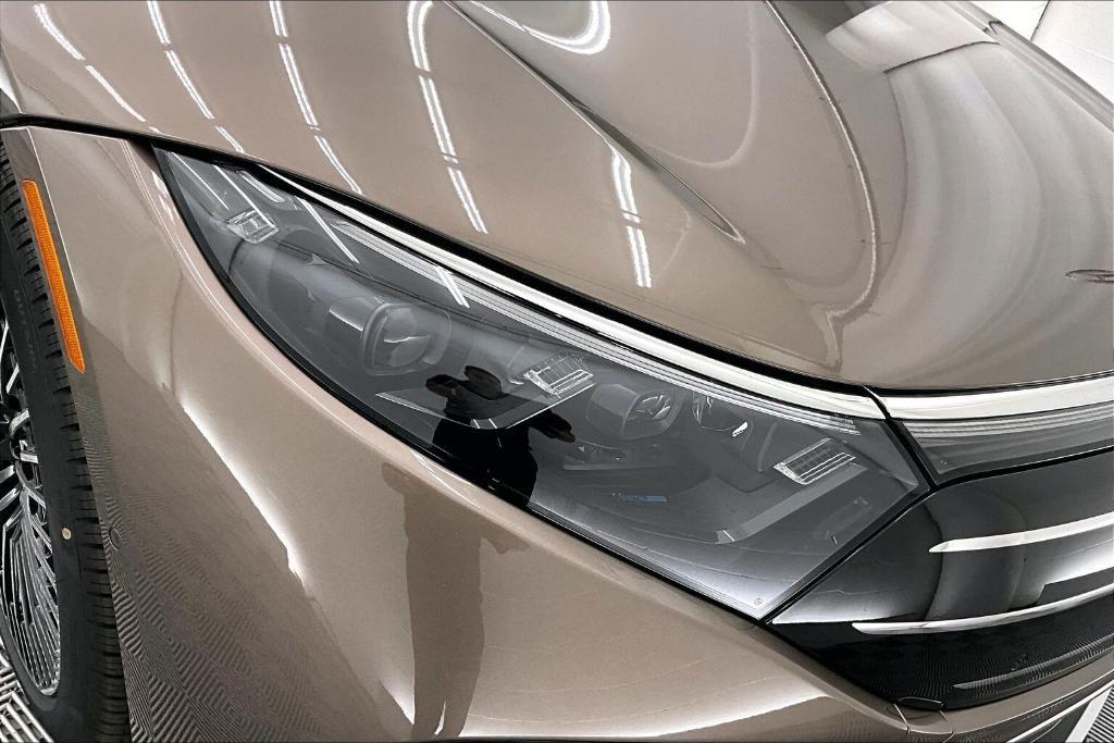 new 2026 Mercedes-Benz EQS 450 car, priced at $107,305