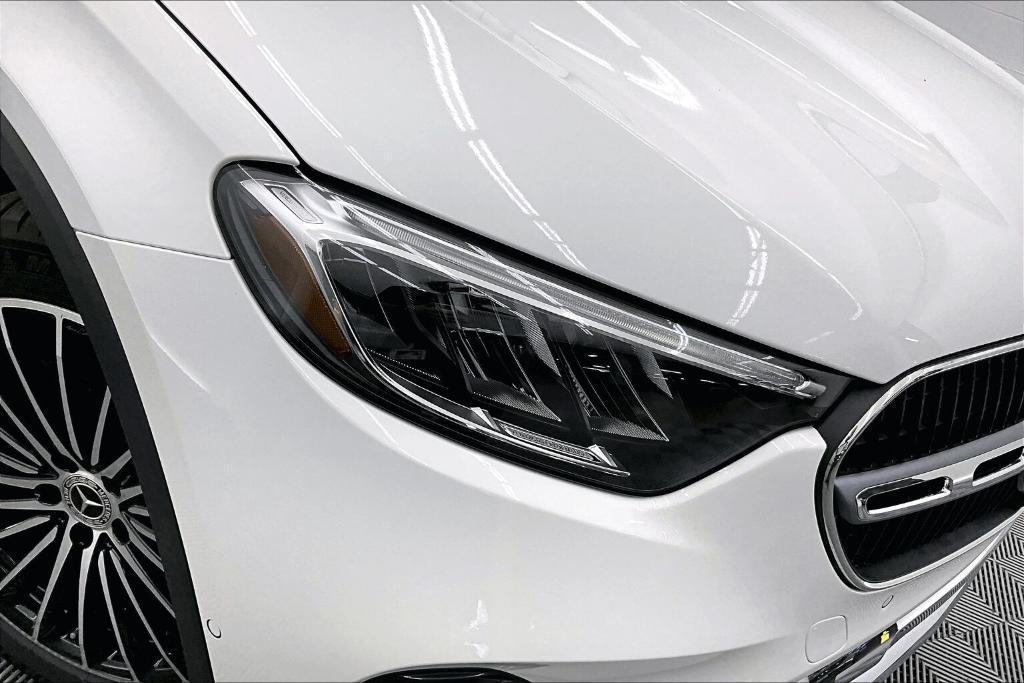 new 2026 Mercedes-Benz GLC 300 car, priced at $52,735