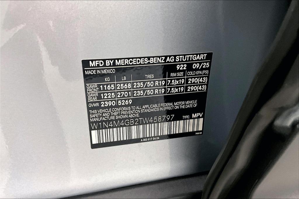 new 2026 Mercedes-Benz GLB 250 car, priced at $48,685