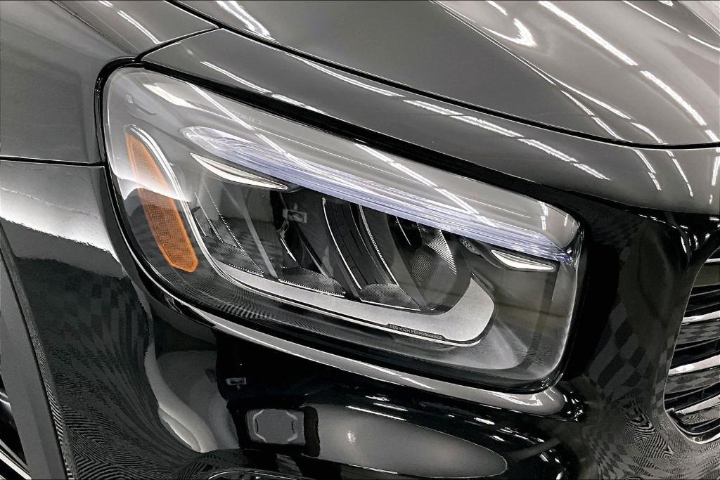 new 2026 Mercedes-Benz GLB 250 car, priced at $46,635