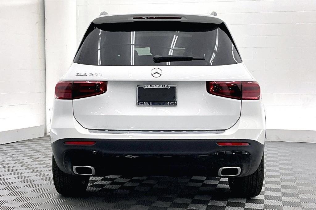 new 2026 Mercedes-Benz GLB 250 car, priced at $48,135