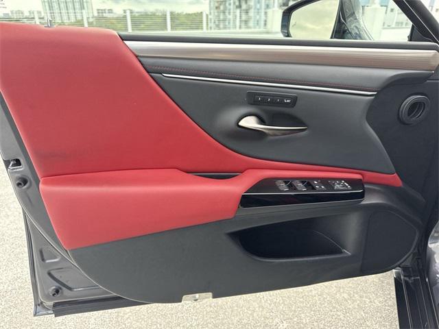 used 2023 Lexus ES 350 car, priced at $38,588