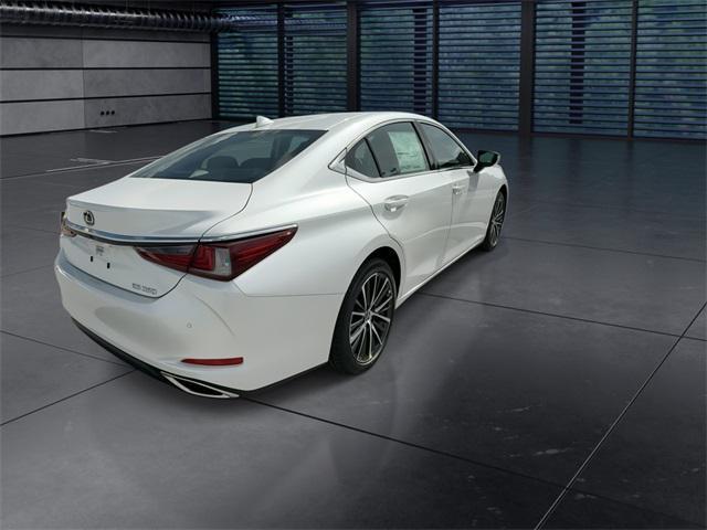 new 2025 Lexus ES 350 car, priced at $50,094