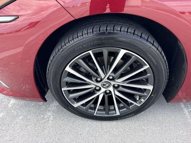 used 2023 Lexus ES 350 car, priced at $37,788