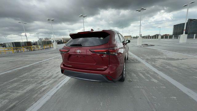 used 2026 Toyota Highlander Hybrid car, priced at $52,888