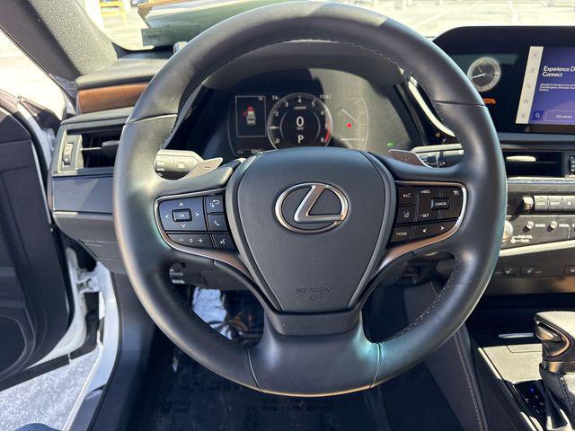 used 2025 Lexus ES 350 car, priced at $44,988