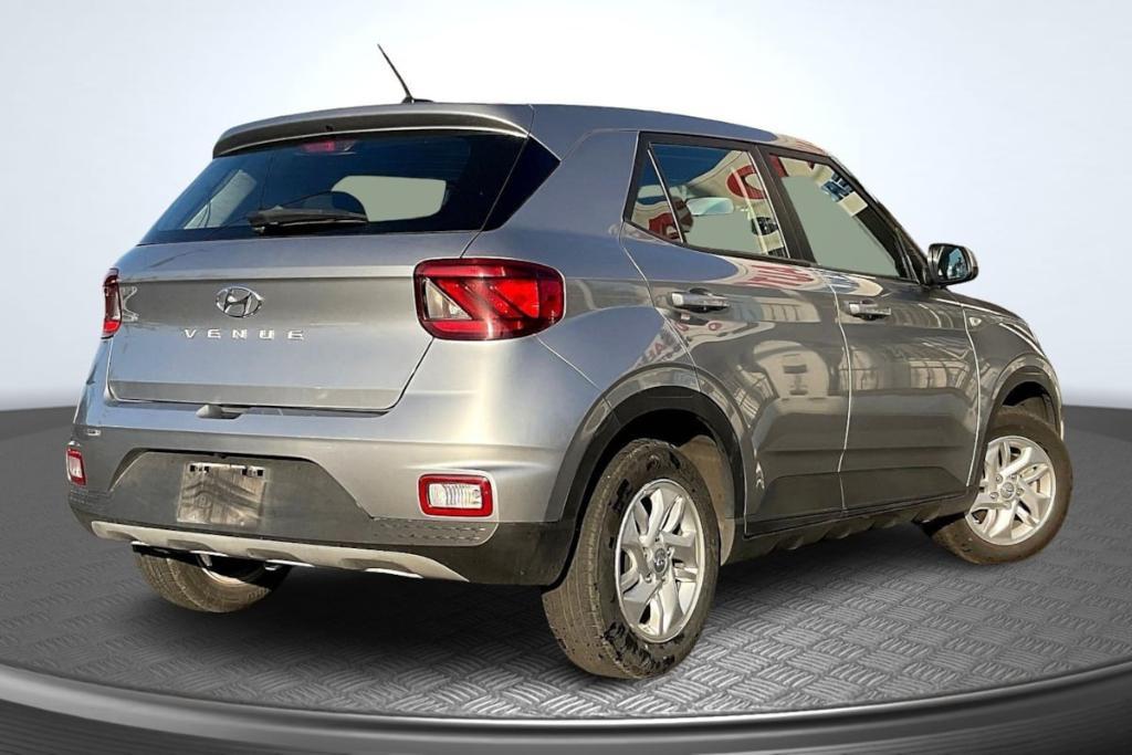 used 2024 Hyundai Venue car, priced at $13,175