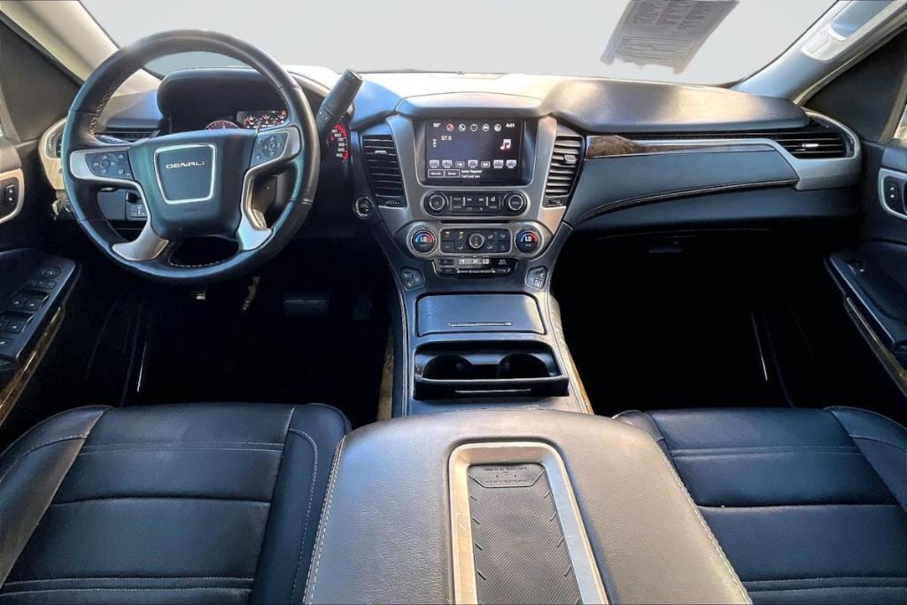 used 2016 GMC Yukon car, priced at $17,415
