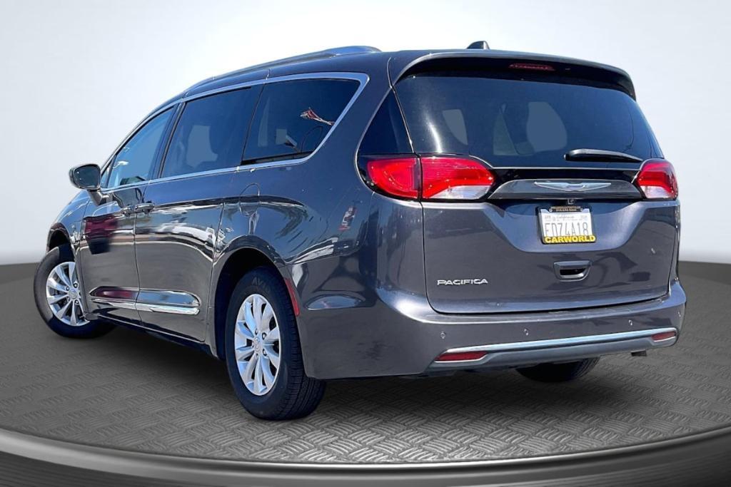 used 2019 Chrysler Pacifica car, priced at $11,845