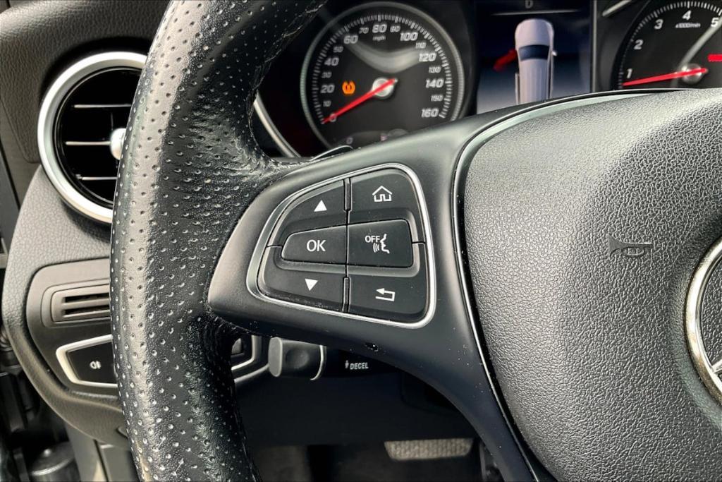 used 2019 Mercedes-Benz GLC 300 car, priced at $8,765