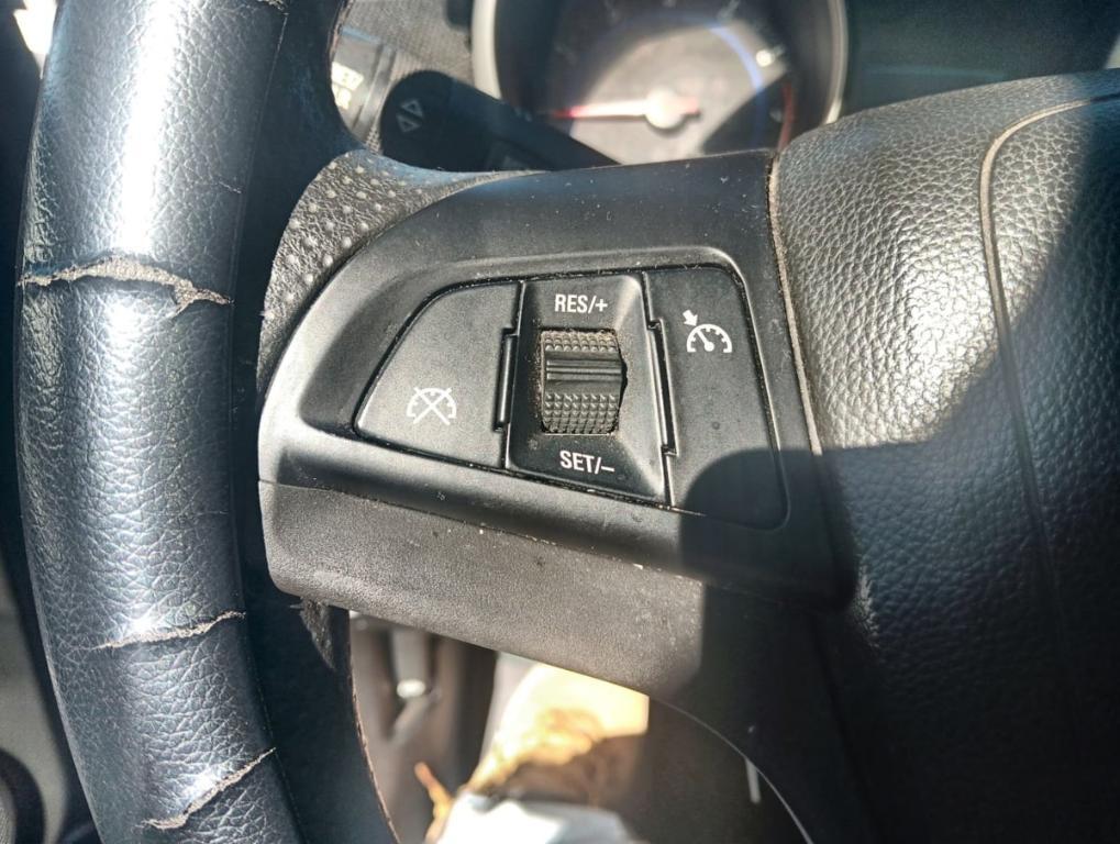 used 2016 Chevrolet Cruze Limited car, priced at $3,625