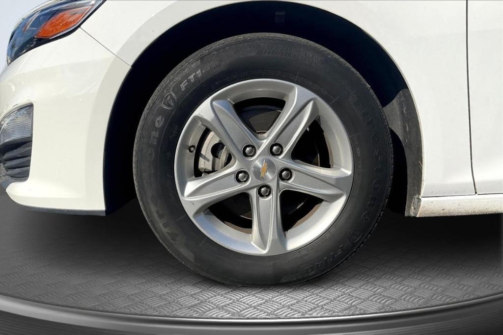 used 2023 Chevrolet Malibu car, priced at $14,095