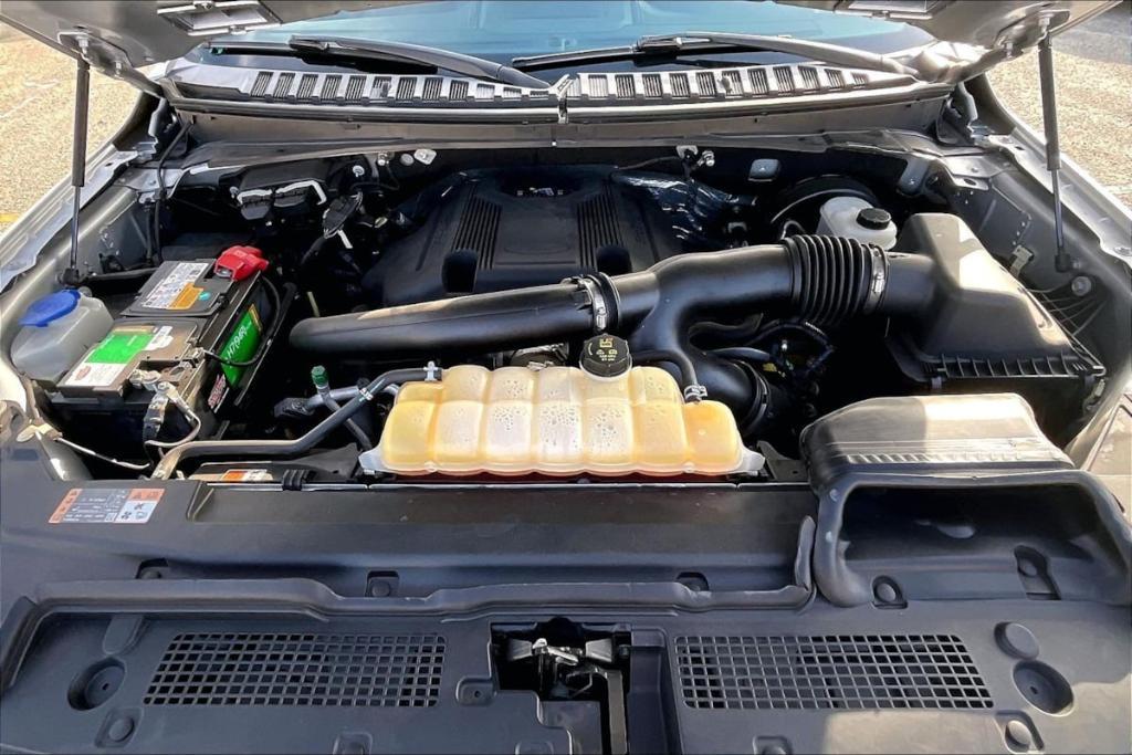 used 2018 Ford Expedition car, priced at $18,415