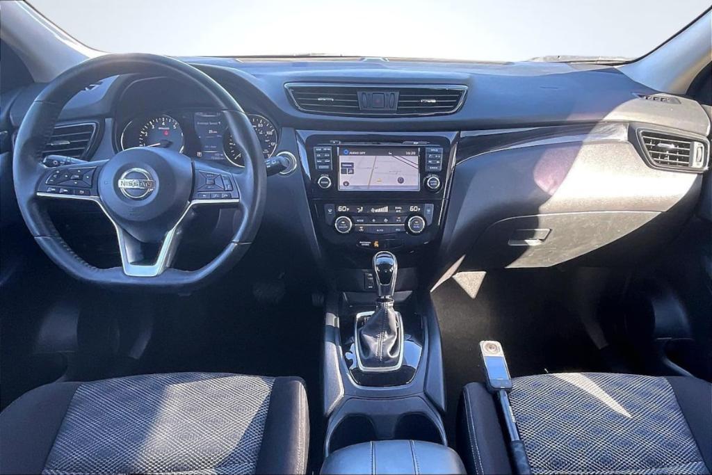 used 2018 Nissan Rogue Sport car, priced at $11,285