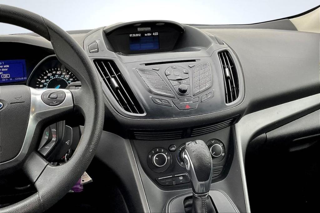 used 2013 Ford Escape car, priced at $3,495