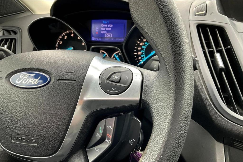 used 2013 Ford Escape car, priced at $3,495