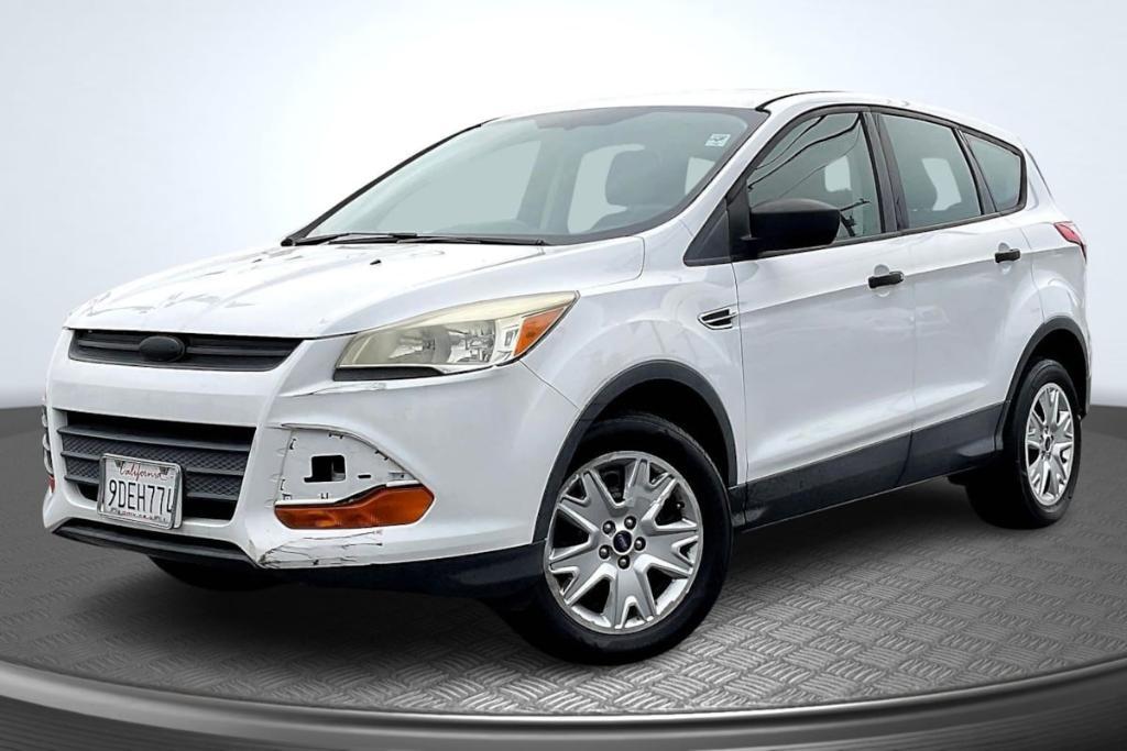 used 2013 Ford Escape car, priced at $3,495