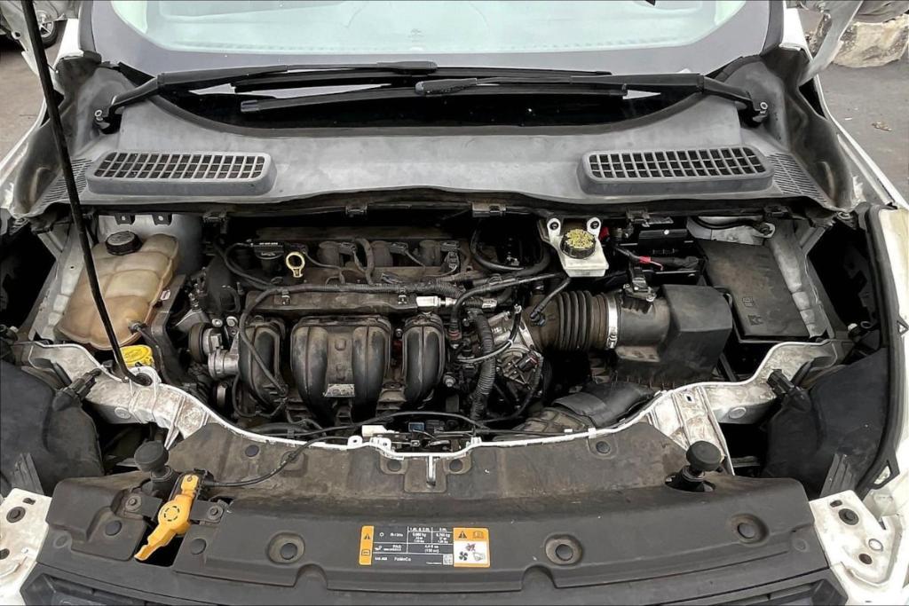 used 2013 Ford Escape car, priced at $3,495