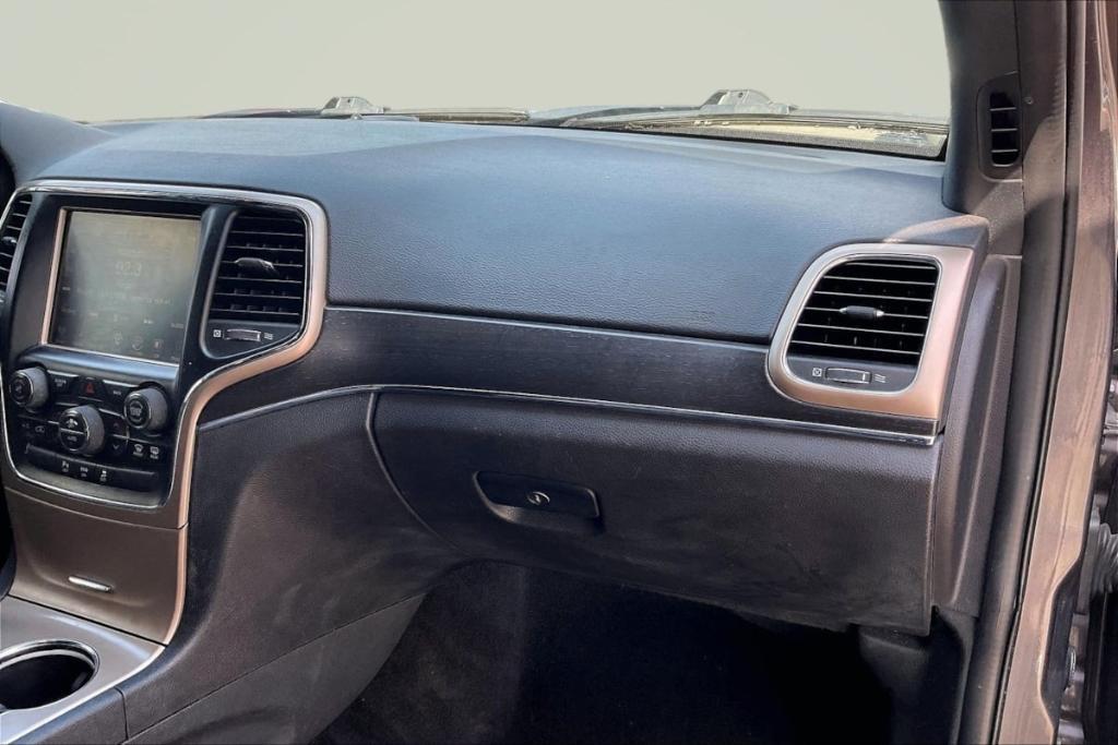 used 2015 Jeep Grand Cherokee car, priced at $11,425