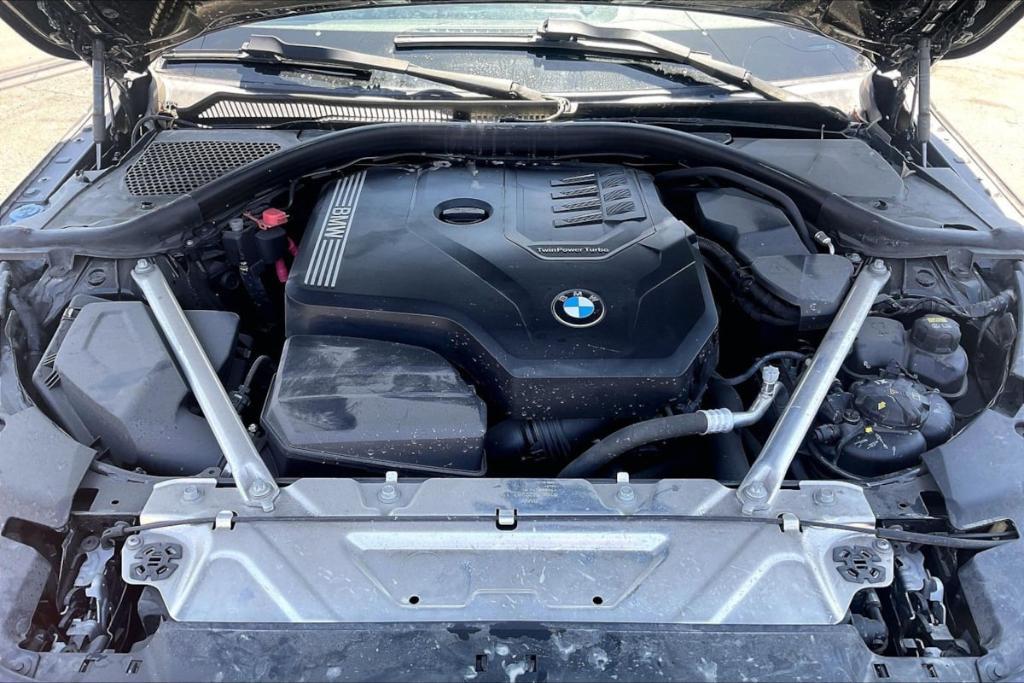 BMW 4 Series view 10