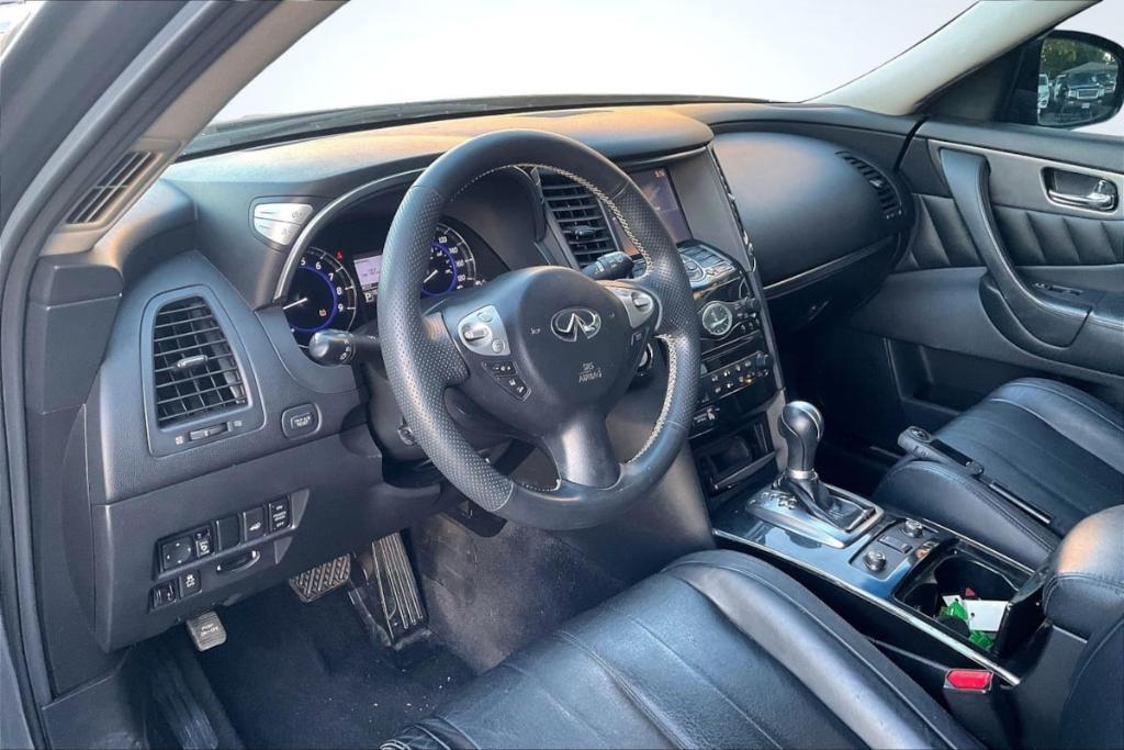 used 2015 INFINITI QX70 car, priced at $10,755
