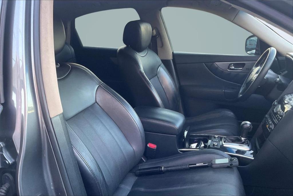 used 2015 INFINITI QX70 car, priced at $10,755