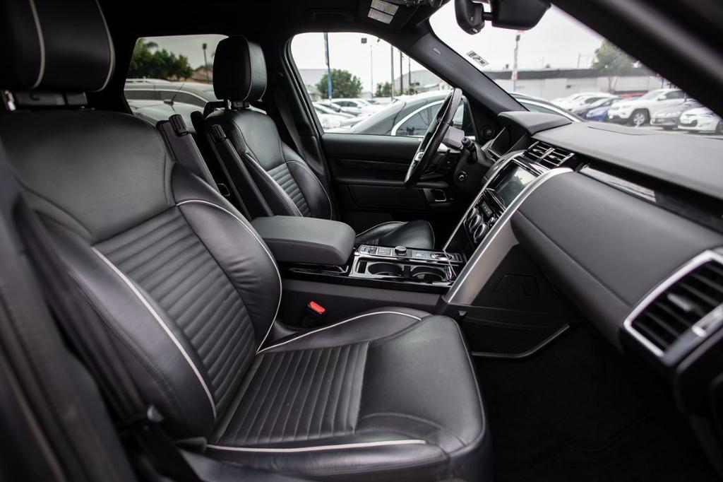 used 2019 Land Rover Discovery car, priced at $23,495