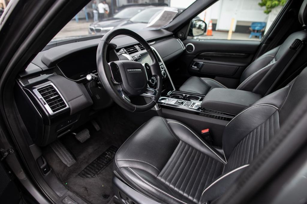 used 2019 Land Rover Discovery car, priced at $23,495