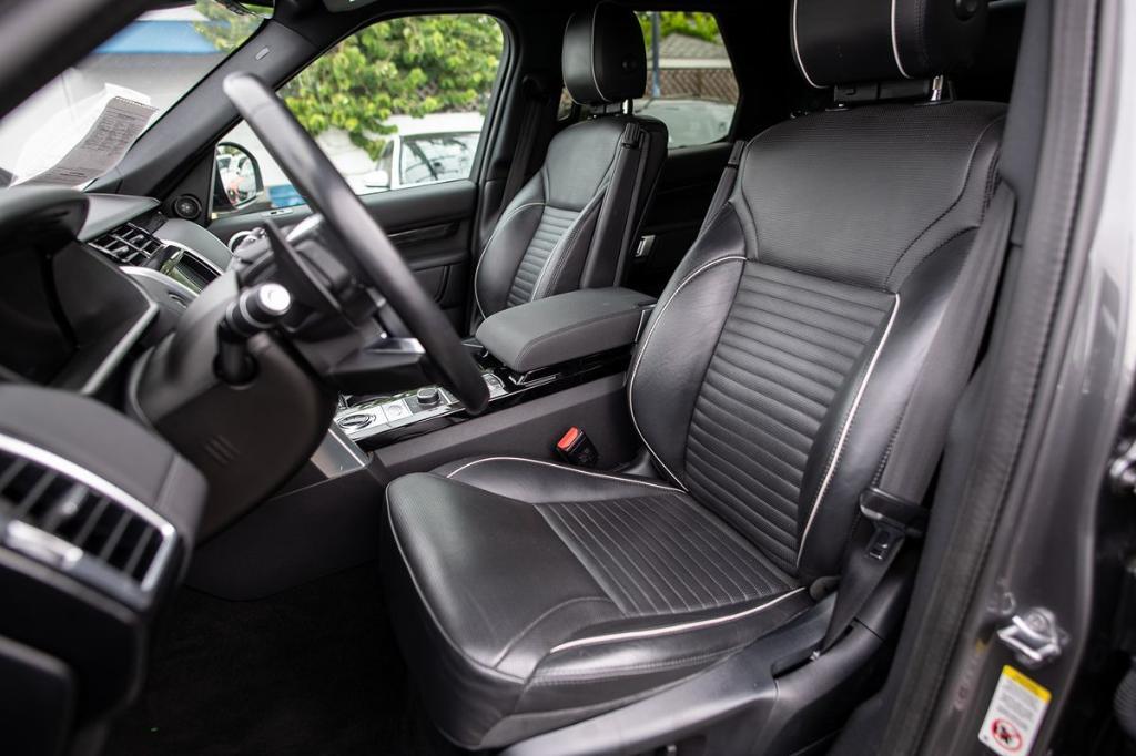 used 2019 Land Rover Discovery car, priced at $23,495