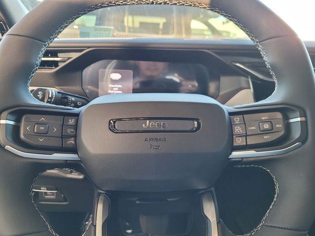 new 2026 Jeep Cherokee car, priced at $39,590