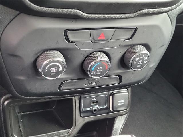 used 2019 Jeep Renegade car, priced at $11,400