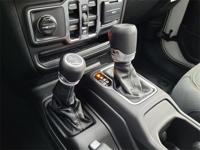 new 2026 Jeep Gladiator car, priced at $42,890