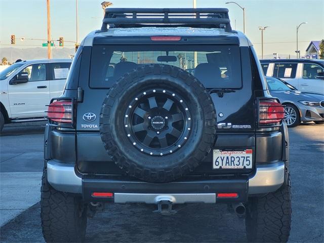 used 2007 Toyota FJ Cruiser car, priced at $19,500