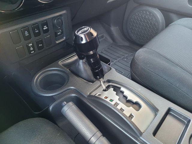 used 2007 Toyota FJ Cruiser car, priced at $18,900