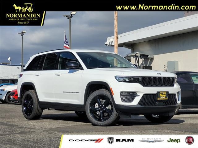new 2025 Jeep Grand Cherokee car, priced at $38,538