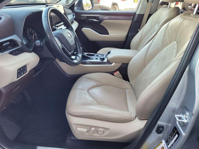 used 2021 Toyota Highlander car, priced at $36,500