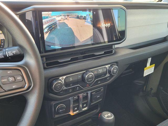 new 2026 Jeep Wrangler car, priced at $38,867